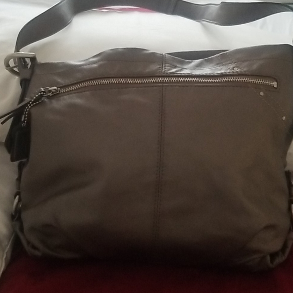 Purse - Picture 2 of 3